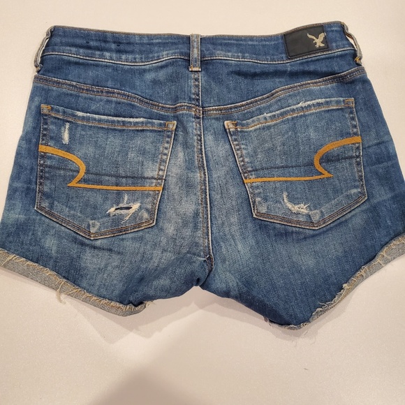 American Eagle Hi Rise Shortie Distressed Shorts 6 - Picture 4 of 5